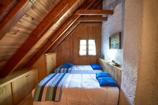 Apartment 3 Bedrooms With Ski Locker And Parking At Baqueira-Beret Arties 0*,  Spain