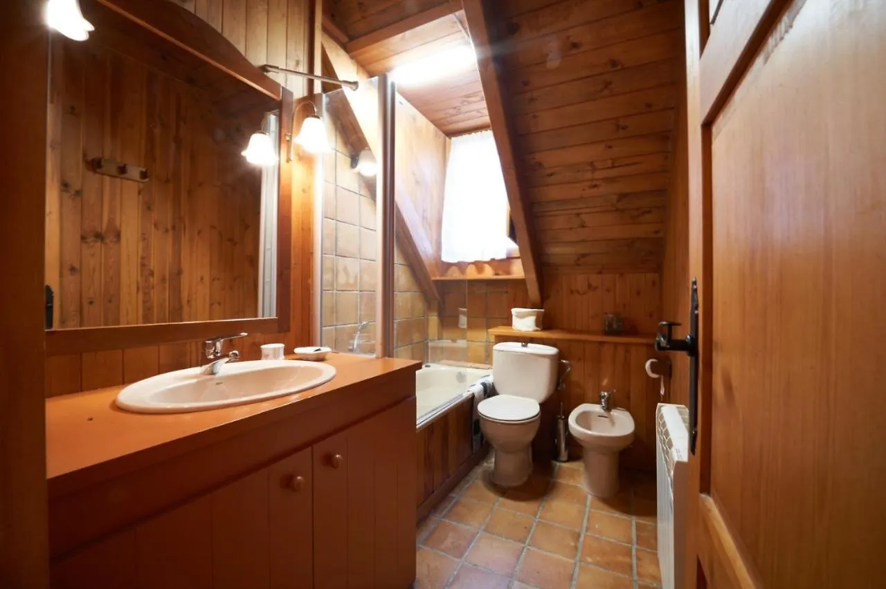 Apartment 3 Bedrooms With Ski Locker And Parking At Baqueira-Beret Arties
